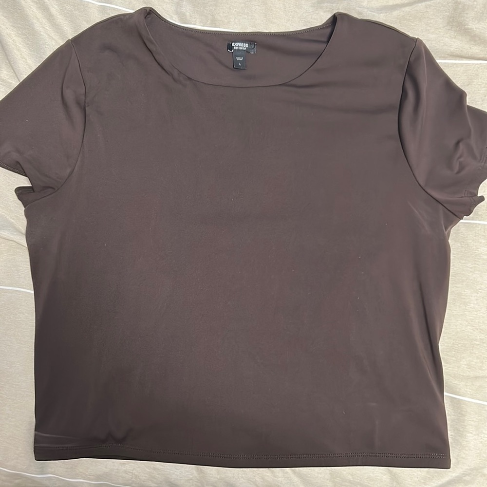 Crop, body contour top